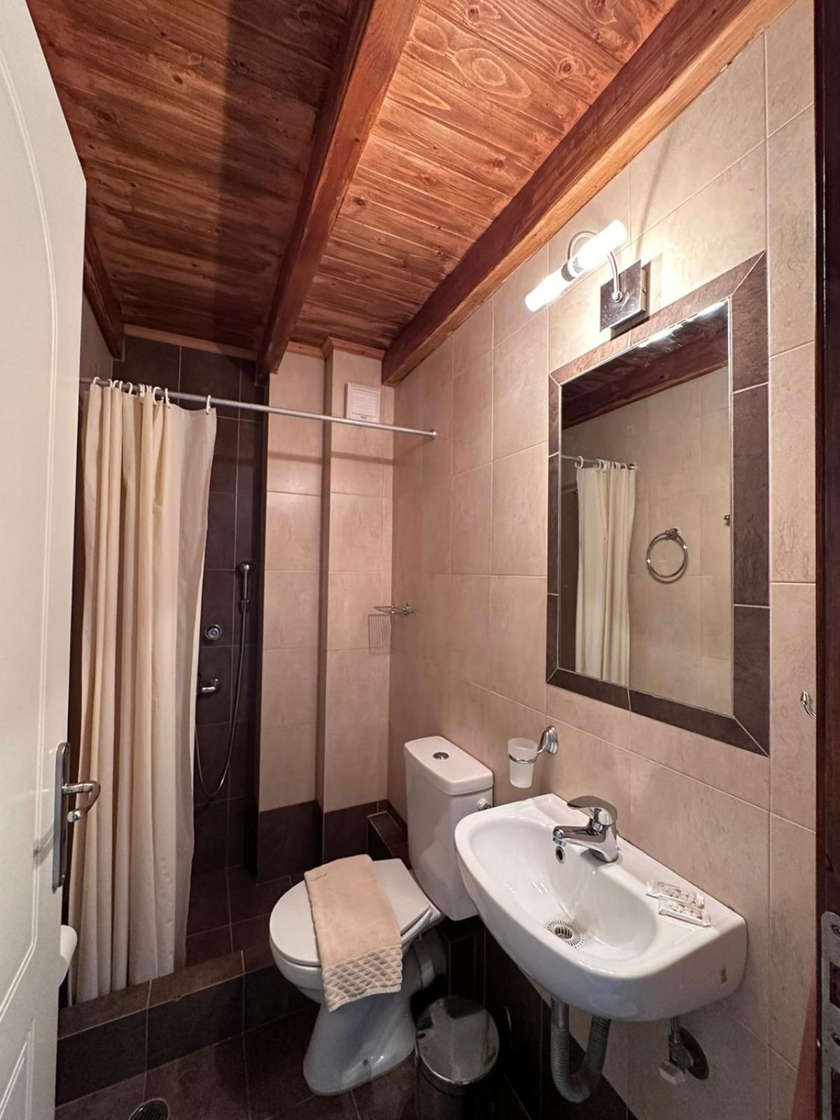 Green Island Studios Skála Стая снимка